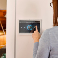 Verwarming in een smart home: apparaat en werkingsprincipe + tips voor het inrichten van een smart system