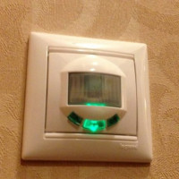 Switch com sensor de movimento: como escolher e instalar um interruptor de luz com um sensor