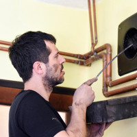 Com netejar la ventilació de l’apartament amb les vostres pròpies mans: eines i procediments de treball adequats