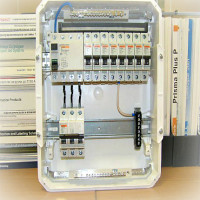 Features of connecting automatic machines and RCDs in the shield: circuits + installation rules