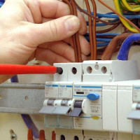 Differential circuit breaker: purpose, types, marking + selection tips