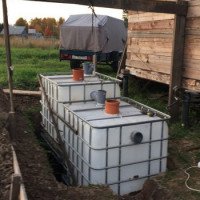 How to make a septic tank from European cubes with your own hands: step-by-step assembly instructions