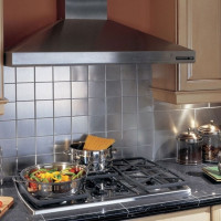 The distance from the gas stove to the hood: the rules and regulations for installing the device