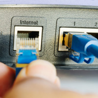 Kabel do Internetu: odmiany, urządzenie + na co zwrócić uwagę przy zakupie drutu do Internetu