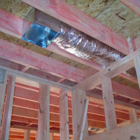 Ventilation à faire soi-même dans une maison à ossature: choisir le meilleur schéma et les meilleures règles de construction