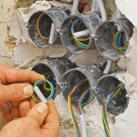 How to connect an outlet block: installation rules and connection diagrams