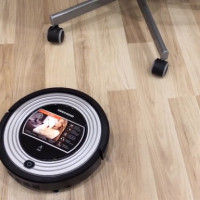 Ulasan Redmond RV R100 Robot Vacuum Cleaner: Juara Liga Dua