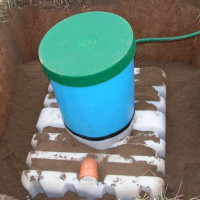 Overview of the septic tank for giving “Tank”: how it works, advantages and disadvantages of the system