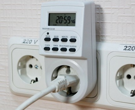 Zásuvka Dual Timer Socket