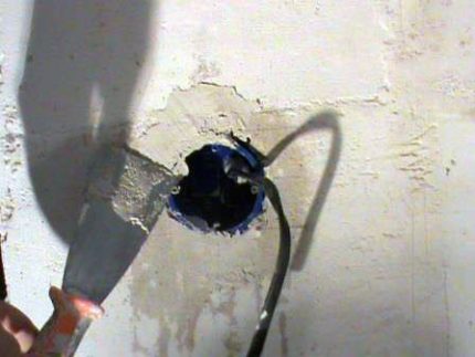 Hole para sa socket