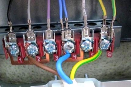 Electric cooker connection