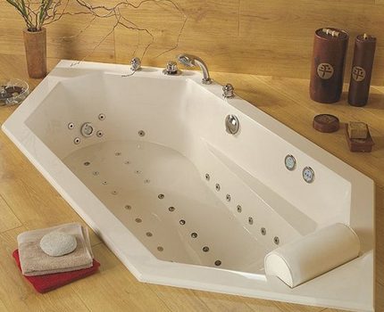 Poligon jacuzzi