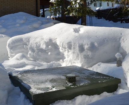 Working septic tank in the winter