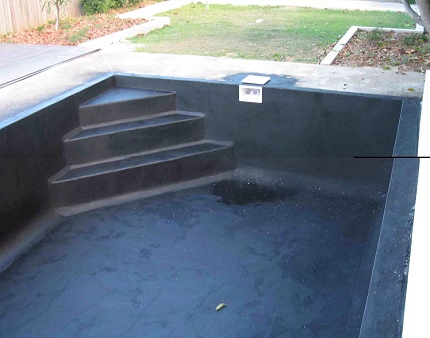 Liquid materials for waterproofing pools