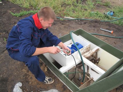 Septic tank cleaning