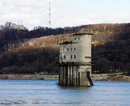 Inlaatstructuur van de rivier