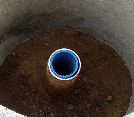 Drain hole