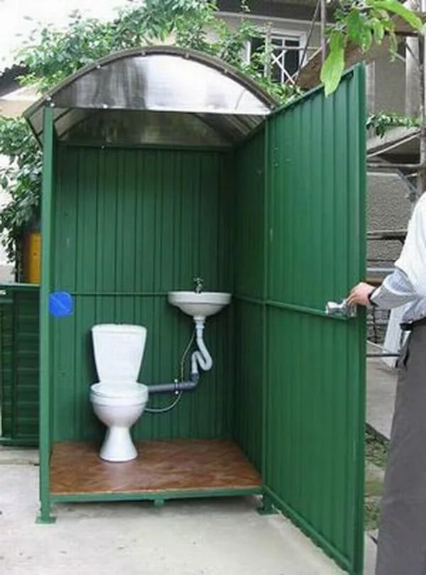 Kovové WC