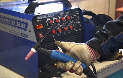 Welding machine