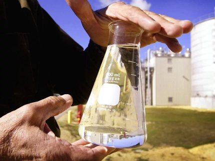 Self-cooking biofuels