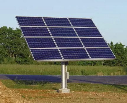 Panel solar en el sistema de riel