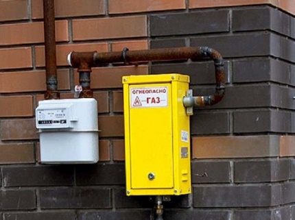 Gas supply system of a private low-rise building