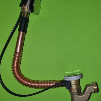 Metal piping for bathtub