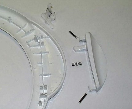 Desmontagem e reparo da alça da escotilha da máquina de lavar