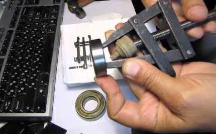 Penarik Bearing Dalaman