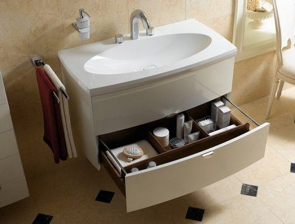 Almari dengan sink