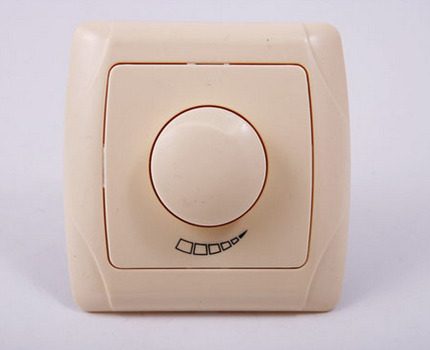 Wireless dimmer switch