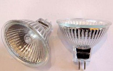 Lampu halogen arah