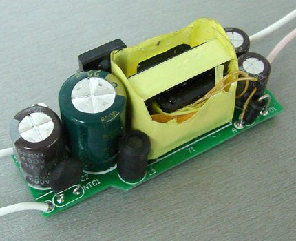 LED lamp driver