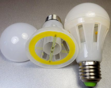 Na-disassembled LED lamp