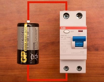 Kiểm tra RCD với pin