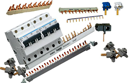 Comb for connecting a bundle of wires