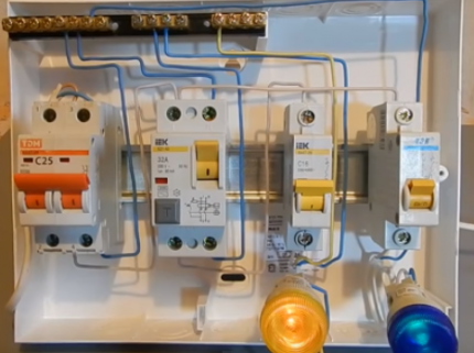 Testing the operation of RCDs