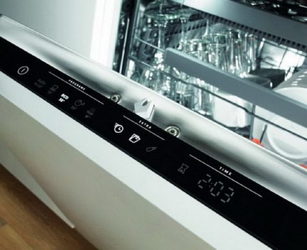 Control panel in the dishwasher Gorenje