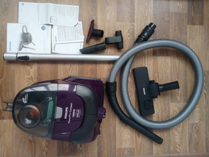 Ensemble complet d'aspirateur FC8472-01