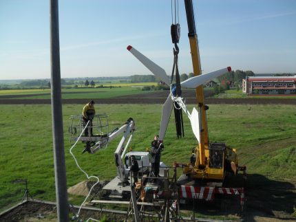 Installation einer Windmühle