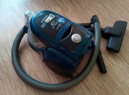 Aspirator bugetar Samsung SC4520