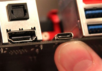 USB-3.2 Evrensel Seri Veri Yolu