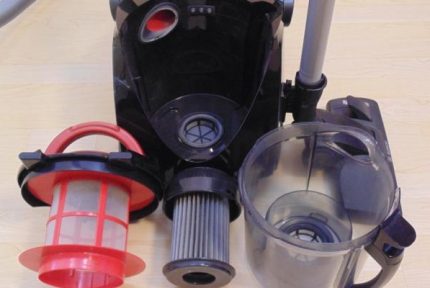 Vacuum cleaner parts