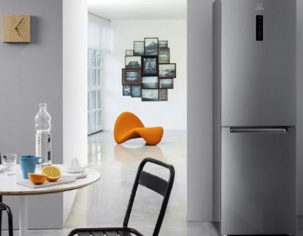 مزايا التبريد Indesit