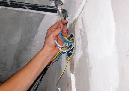 Installation of the junction box