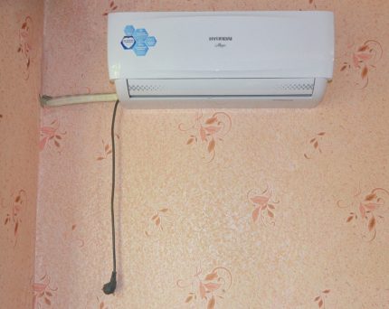 Hyundai H-AR21-09H Airconditioner Netsnoer