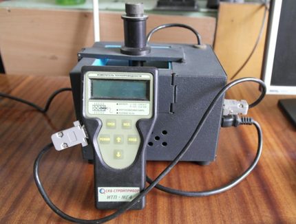 Ang thermal conductivity meter