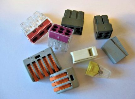 Assortment of Vago terminal blocks