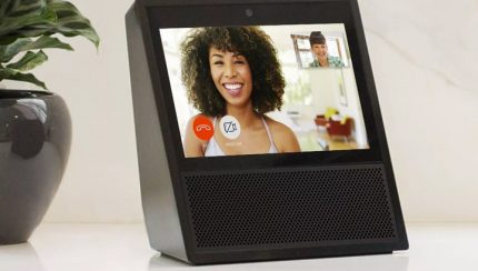 Amazon echo cột thông minh