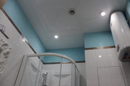 Haube im Badezimmer